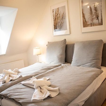Wohnung Fuer 4 Gaeste In Laatzen Messe- Und Citynah Hannover Buitenkant foto